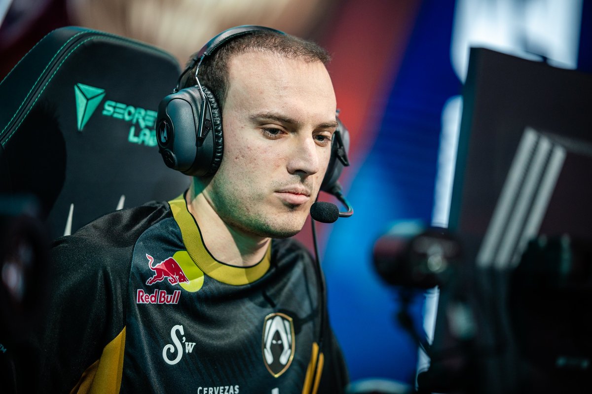 Perkz League of Legends Icon Retires, Citing Family