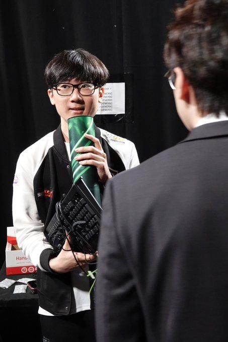 T1lol Shop: New T1 Merchandise and Uniform Restocks Available